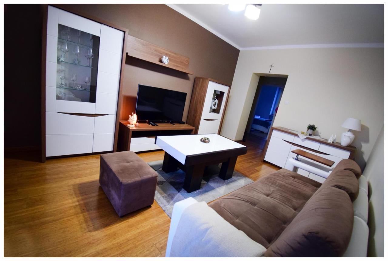 Apartamento Color 24 Apartament IV Stalowa Wola Exterior foto